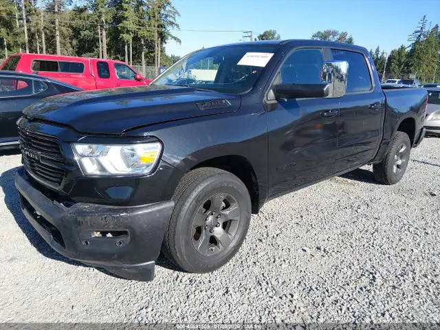 1C6RREFG1LN318156 — 2020 RAM 1500 Big Horn 4X2 5'7 Box, фото 2 с аукциона IAAI 30.09.2026, Передняя часть