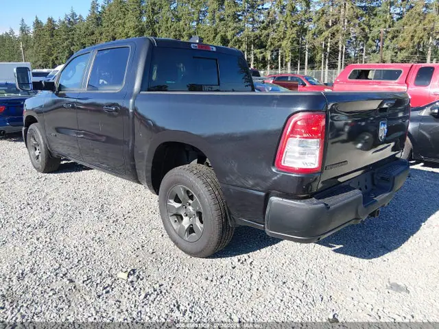 1C6RREFG1LN318156 — 2020 RAM 1500 Big Horn 4X2 5'7 Box, фото 3 с аукциона IAAI 30.09.2026, Передняя часть