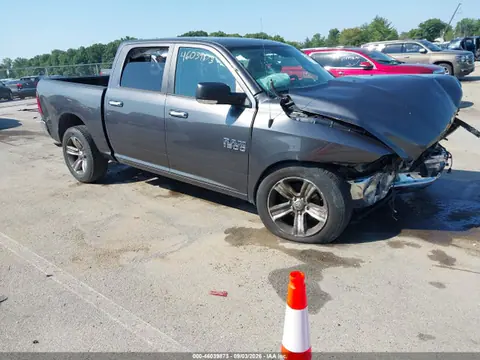 1C6RR7LG8HS527662 — 2017 RAM 1500 Big Horn 4X4 5'7 Box, Передняя часть (Front End), фото до ремонта