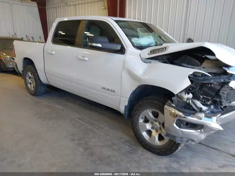 1C6SRFFT6MN638126 — 2021 RAM 1500 Big Horn 4X4 5'7 Box, Передняя часть (Front End), фото до ремонта