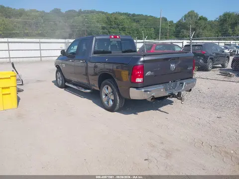 2017 RAM 1500 Big Horn 4x4 6'4 Box VIN 1C6RR7GT8HS774025 фото 3
