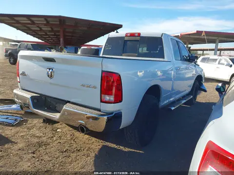 2018 RAM 1500 Big Horn 4x4 6'4 Box VIN 1C6RR7GTXJS198458 фото 4