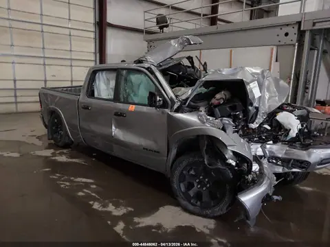 1C6SRFMP8SN726436 — 2025 RAM 1500 Big Horn 4X4 6'4 Box, Опрокидывание (Rollover), фото до ремонта