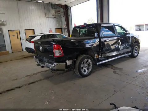 2019 RAM 1500 Big Horn/lone Star 4x4 5'7 Box VIN 1C6SRFFT1KN783572 фото 4