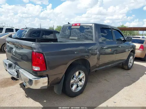 2015 RAM 1500 Big Horn VIN 1C6RR6LT2FS693258 фото 4