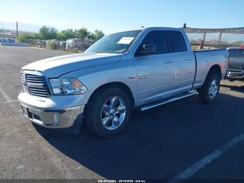 2015 RAM 1500 Big Horn VIN 1C6RR6GT5FS702903 фото 2