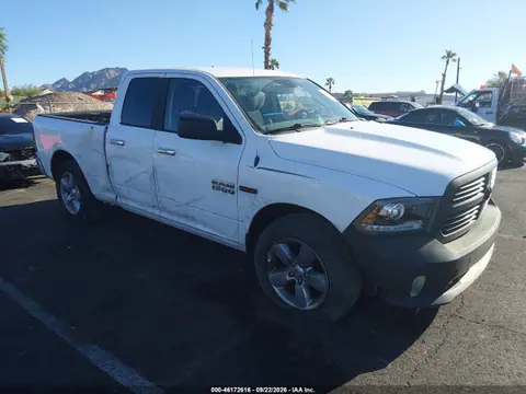 1C6RR6GM5FS677235 — 2015 RAM 1500 Big Horn, Передняя часть справа (Right Front), фото до ремонта