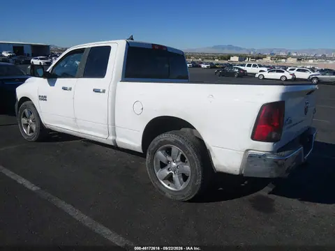2015 RAM 1500 Big Horn VIN 1C6RR6GM5FS677235 фото 3