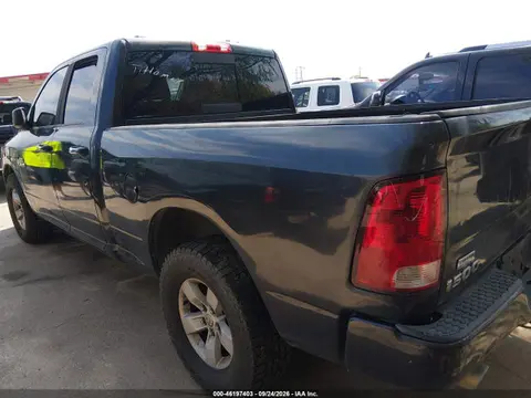 2016 RAM 1500 Big Horn VIN 1C6RR6GTXGS147481 фото 3