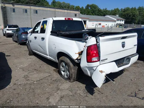 2019 RAM 1500 Classic Express 4x4 6'4 Box VIN 1C6RR7FG0KS631713 фото 3