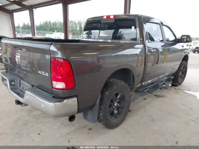 3C6RR7LT4LG182028 — 2020 RAM 1500 Classic SLT 4X4 5'7 Box, фото 4 с аукциона IAAI 14.10.2026, Левый бок