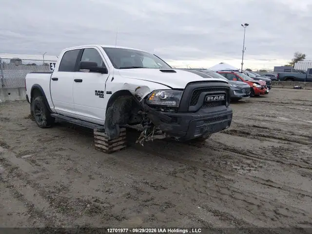 1C6RR7LT7PS590750 — 2023 RAM 1500 Classic SLT, Передняя часть (Front), фото до ремонта