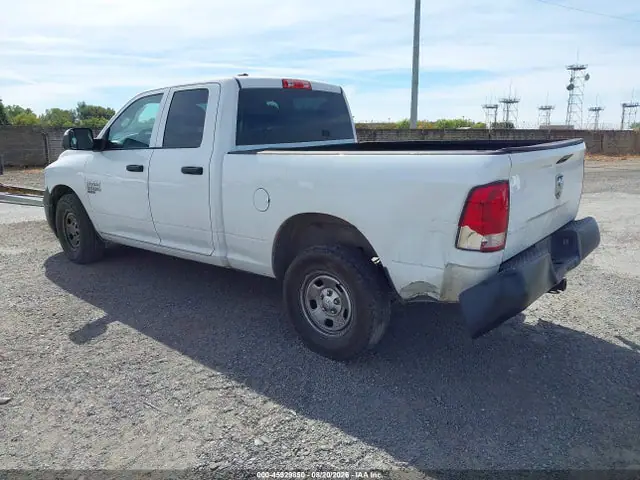 2023 RAM 1500 Classic Tradesman 4x2 6'4 Box VIN 1C6RR6FG0PS592946 фото 3