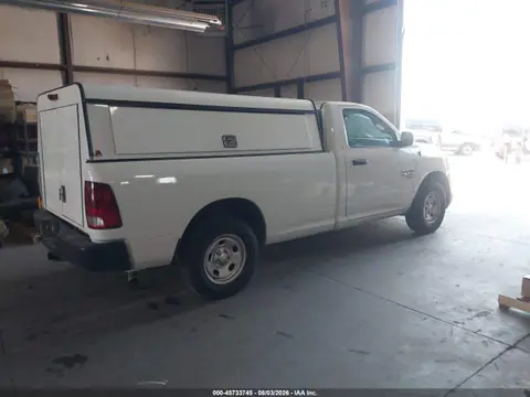 2019 RAM 1500 Classic Tradesman 4x4 8' Box VIN 3C6JR7DG9KG600001 фото 4