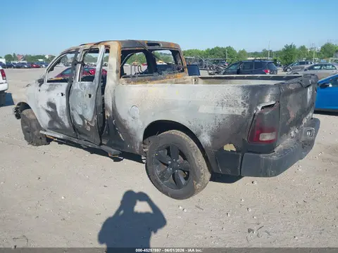 2020 RAM 1500 Classic VIN 1C6RR7GG2LS150667 фото 3