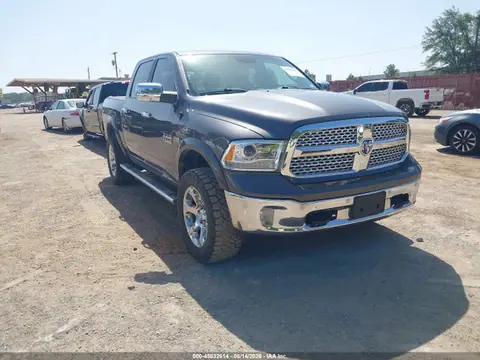 2017 RAM 1500 Laramie 4x4 5'7 Box VIN 1C6RR7NT6HS859304 фото 1