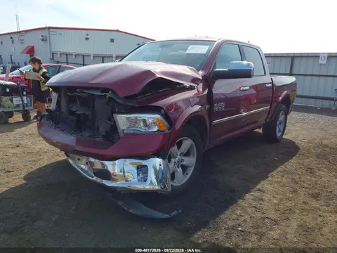 2017 RAM 1500 Laramie 4x4 5'7 Box VIN 1C6RR7NT9HS657007 фото 2