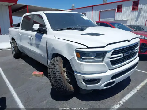 1C6SRFJT2PN631234 — 2023 RAM 1500 Laramie 4X4 5'7 Box, Передняя часть справа (Right Front), фото до ремонта