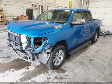2023 RAM 1500 Laramie 4x4 5'7 Box VIN 1C6SRFJT8PN636972 фото 2