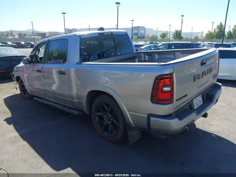 2025 RAM 1500 Laramie 4x4 5'7 Box VIN 1C6SRFJP1SN709112 фото 3