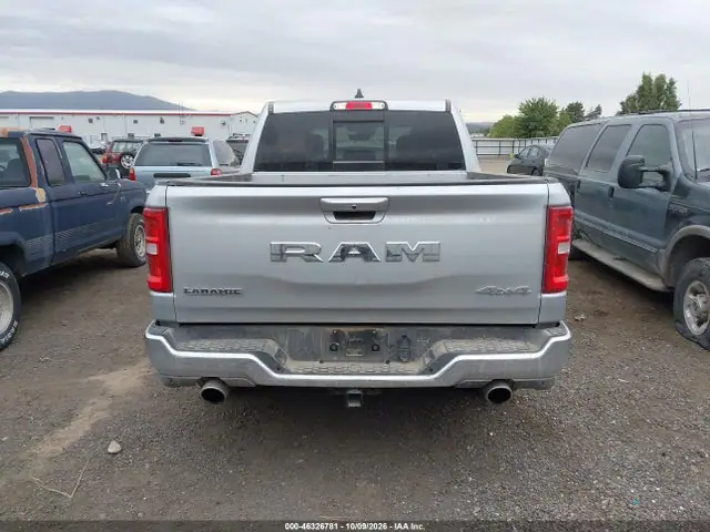 1C6SRFJP8TN325880 — 2026 RAM 1500 Laramie 4X4 5'7 Box, фото 16 с аукциона IAAI 14.10.2026, Естественный износ