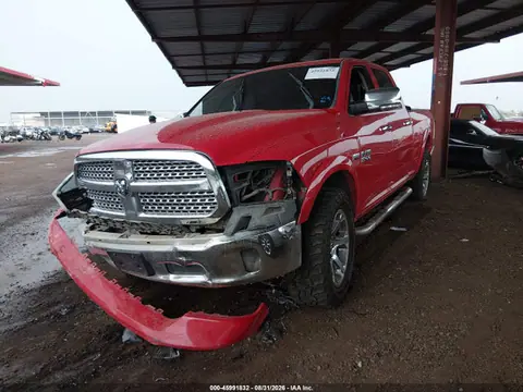 2016 RAM 1500 Laramie VIN 1C6RR7VT1GS409820 фото 2