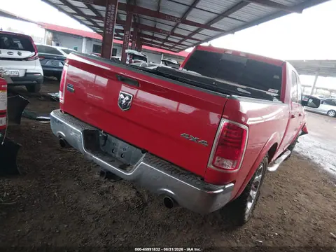 2016 RAM 1500 Laramie VIN 1C6RR7VT1GS409820 фото 4