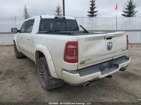 2022 RAM 1500 Limited VIN 1C6SRFHT1NN111240 фото 3