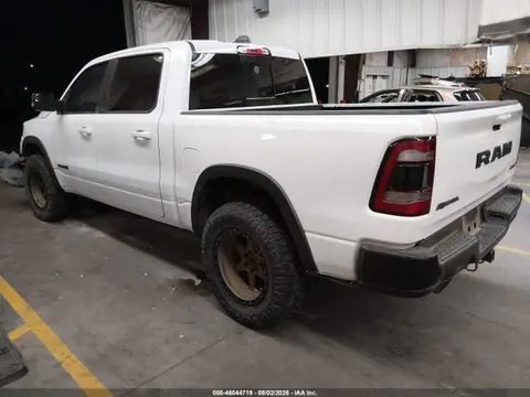 2019 RAM 1500 Rebel 4x4 5'7 Box VIN 1C6SRFLT0KN565322 фото 3