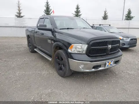 1C6RR7GT0HS682052 — 2017 RAM 1500 SLT, Град (Hail), фото до ремонта