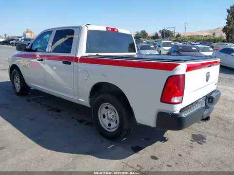 2018 RAM 1500 Tradesman 4x2 5'7 Box VIN 1C6RR6KG7JS283293 фото 3