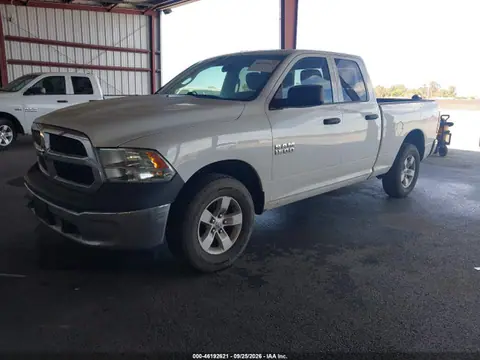 2017 RAM 1500 Tradesman 4x4 6'4 Box VIN 1C6RR7FG7HS642488 фото 2