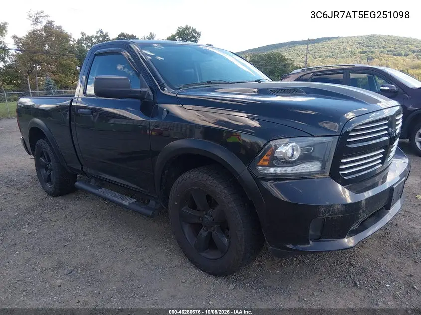 2014 Ram 1500 Express VIN 3C6JR7AT5EG251098 фото 2