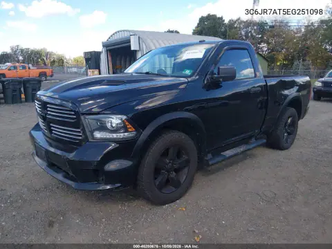 2014 Ram 1500 Express VIN 3C6JR7AT5EG251098 фото 3