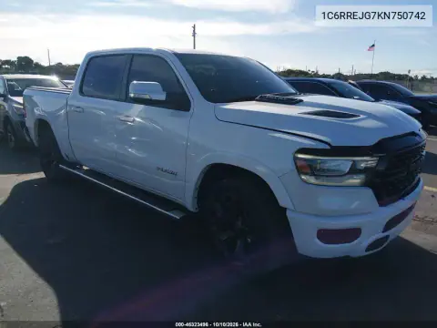 2019 Ram 1500 Laramie 4X2 5'7 Box VIN 1C6RREJG7KN750742 фото 2