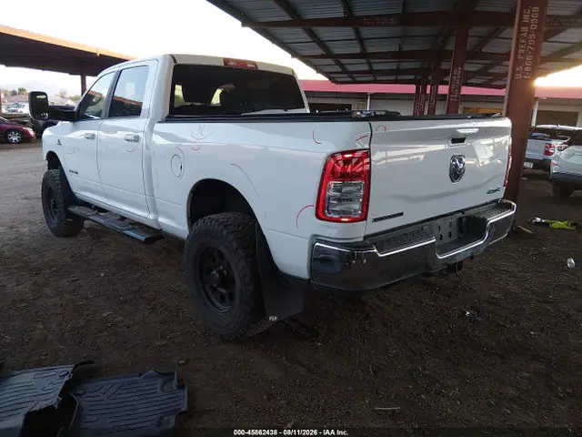 3C6UR5DL6LG139923 — 2020 RAM 2500 Big Horn 4X4 6'4 Box, фото 3 с аукциона IAAI 13.10.2026, Передняя часть