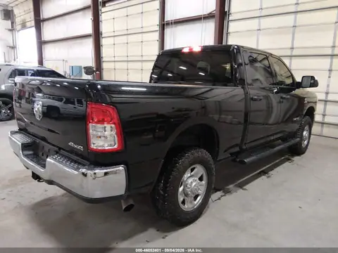 2022 RAM 2500 Big Horn 4x4 6'4 Box VIN 3C6UR5DL5NG387390 фото 4