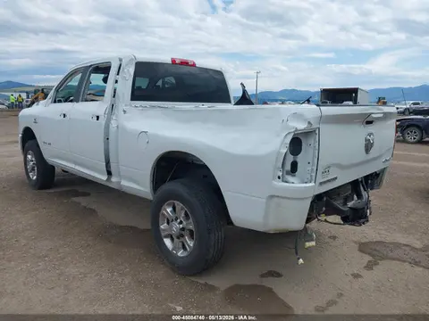 2024 RAM 2500 Big Horn 4x4 6'4 Box VIN 3C6UR5DL0RG306334 фото 3