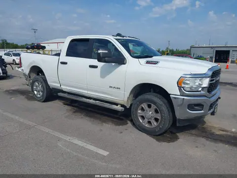 3C6UR5DJ2RG146004 — 2024 RAM 2500 Big Horn 4X4 6'4 Box, Задняя часть (Rear), фото до ремонта