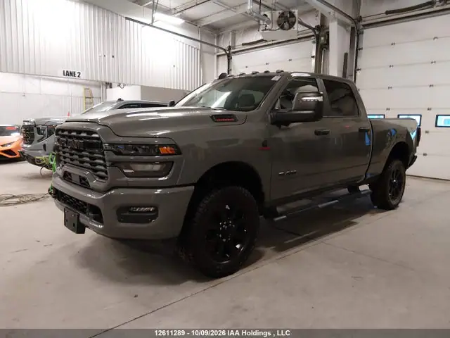 3C63R5DL6TG177146 — 2026 RAM 2500 Big Horn, фото 2 с аукциона IAAI 13.10.2026, Задняя часть