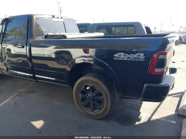 3C6UR5KL9KG654089 — 2019 RAM 2500 Laramie 4X4 8' Box, фото 3 с аукциона IAAI 30.09.2026, Левый бок