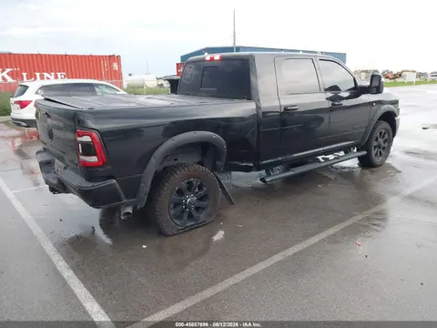 2024 RAM 2500 Laramie Crew Cab 4x4 6'4 Box VIN 3C6UR5NL1RG326932 фото 4