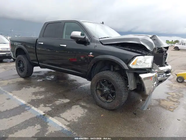 3C6UR5FL6GG317283 — 2016 RAM 2500 Laramie, Передняя часть (Front End), фото до ремонта