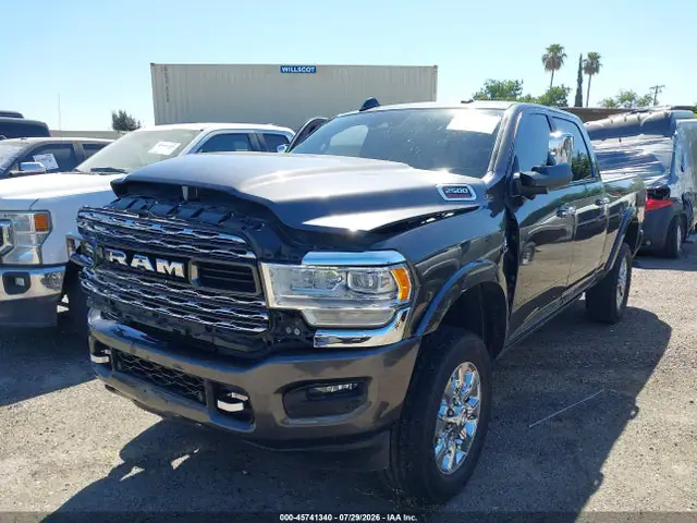 3C6UR5SL9KG714159 — 2019 RAM 2500 Limited 4X4 6'4 Box, фото 2 с аукциона IAAI 13.10.2026, Правый бок