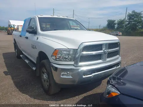 3C6UR5JLXJG356277 — 2018 RAM 2500 SLT, Угон (Theft), фото до ремонта