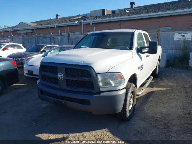 3C6TR4HT3FG654821 — 2015 RAM 2500 ST, фото 2 с аукциона IAAI 14.10.2026, Град
