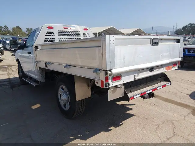 3C7WR4AJ5RG324264 — 2024 RAM 2500 Tradesman 4X2 8' Box, фото 3 с аукциона IAAI 30.09.2026, Передняя часть