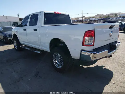 2020 RAM 2500 Tradesman 4x4 6'4 Box VIN 3C6UR5CL6LG125425 фото 3