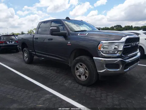 3C6UR5CL7RG306669 — 2024 RAM 2500 Tradesman 4X4 6'4 Box, Задняя часть (Rear), фото до ремонта