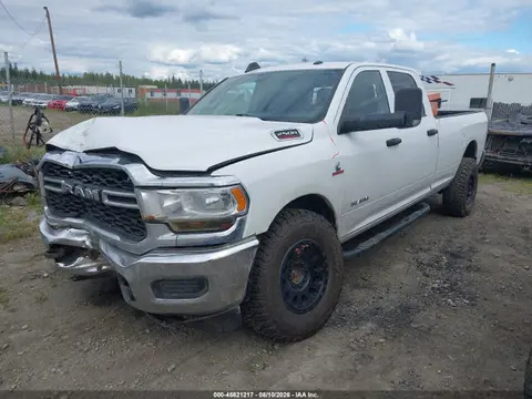 2019 RAM 2500 Tradesman 4x4 8' Box VIN 3C6UR5HL7KG682335 фото 2